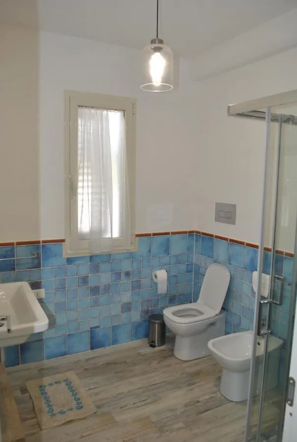 Casa Ono - Appartamento Con 2 Camere E 2 Bagni In Centro Abitato Orosei