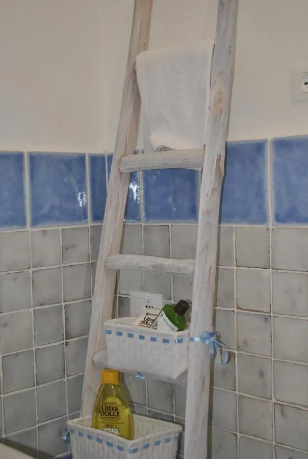Holiday home Casa Ono - Appartamento Con 2 Camere E 2 Bagni In Centro Abitato Orosei Italy