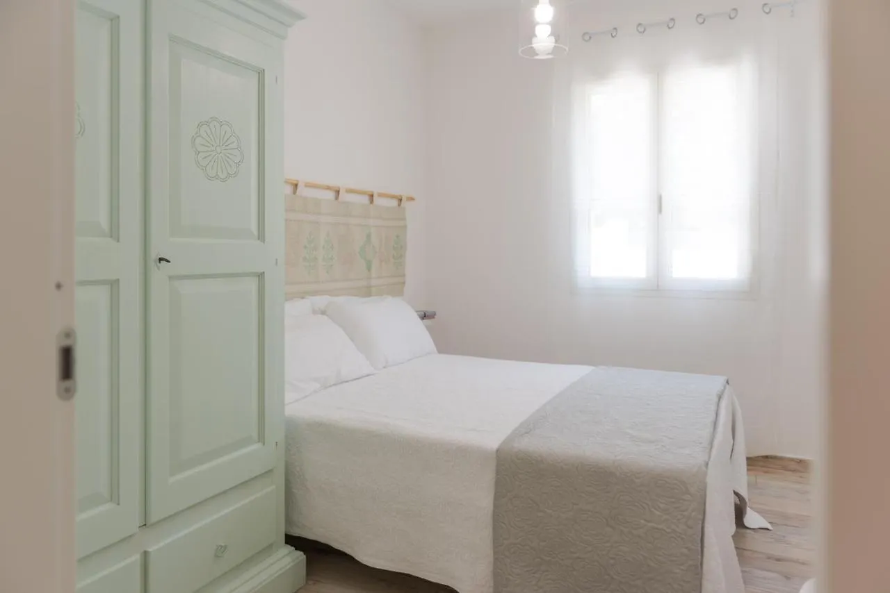 Casa Ono - Appartamento Con 2 Camere E 2 Bagni In Centro Abitato Orosei 0*,